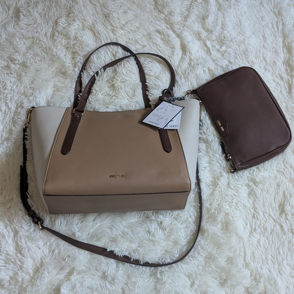 Set Nine West Jordii Trap Shoulder Tote Bag and Crossbody - Picture 8 of 10